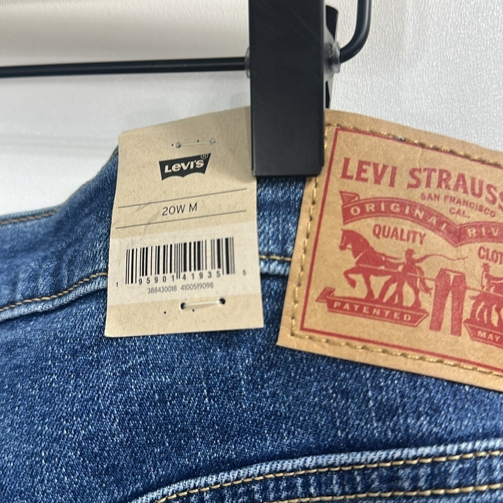 Levi’s women’s rib cage straight ankle button fly jeans size 20 W. NWt. - Picture 9 of 12